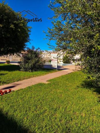 Chalet adosado en calle la Calera