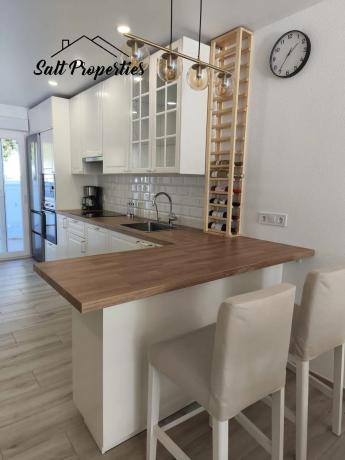 Chalet adosado en calle la Calera