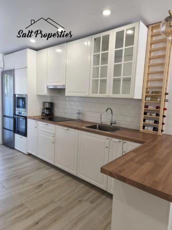 Chalet adosado en calle la Calera