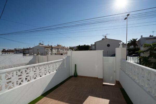 Chalet adosado en calle París