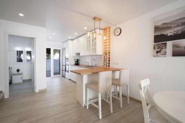 Chalet adosado en calle París