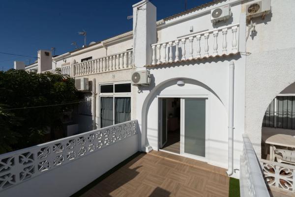 Chalet adosado en calle París