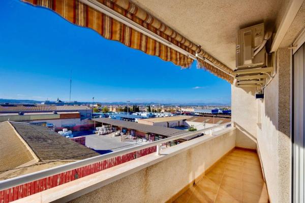 Piso en calle Caritas