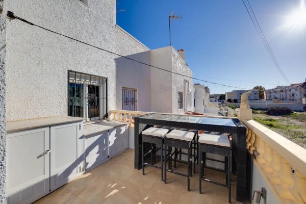 Chalet adosado en calle Embarcacion Carmen Flores s/n