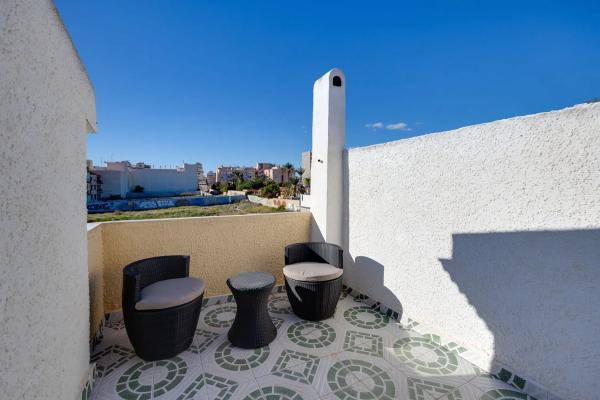 Chalet adosado en calle Embarcacion Carmen Flores s/n