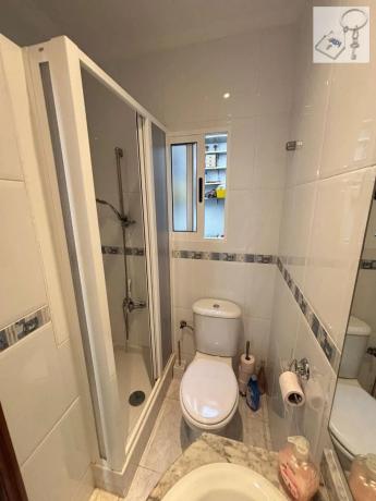 Chalet pareado en avenida Robleda