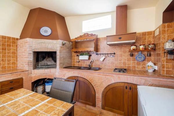 Chalet pareado en calle Rosalia de Castro