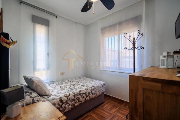 Chalet adosado en calle Irene Villa Gonzalez