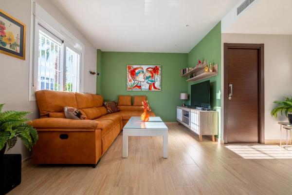 Chalet en Barrio Parque Acuático - Sector 25