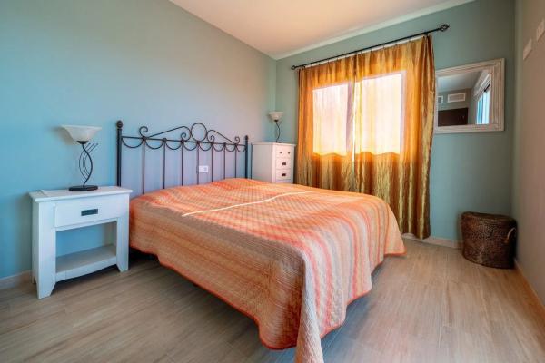 Chalet en Barrio Parque Acuático - Sector 25