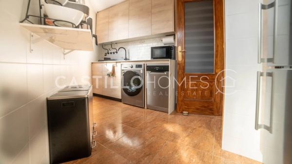 Piso en calle Caritas, 2