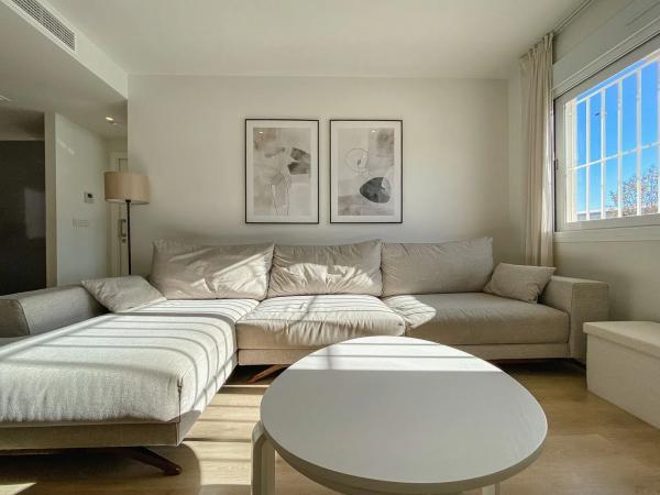 Chalet adosado en avenida Asociación Victimas del Terrorismo