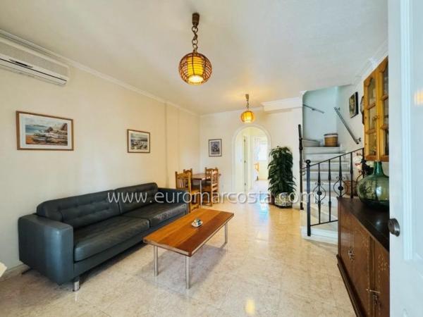 Chalet adosado en calle Avellaneda