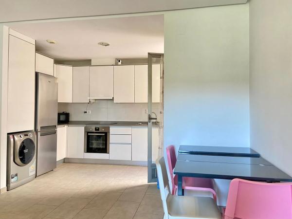 Chalet pareado en calle Alborán, 1