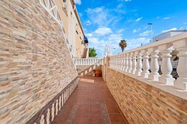 Ático en calle Pablo Mercader Torregrosa, 4