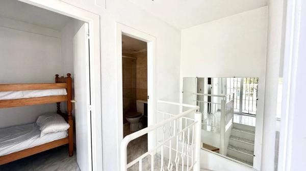 Chalet adosado en calle Doña Rodríguez