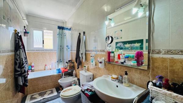 Chalet en Barrio Parque Acuático - Sector 25