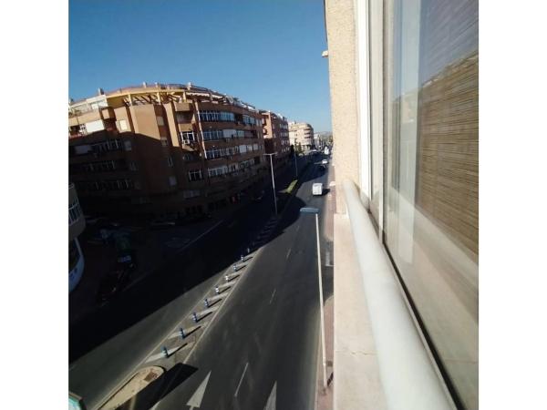 Piso en calle Caritas, 2