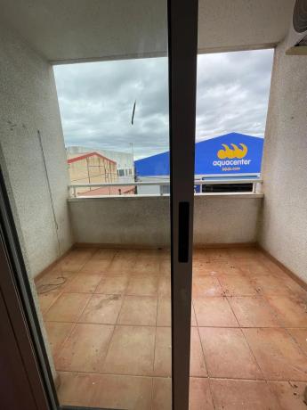 Piso en calle Caritas, 2