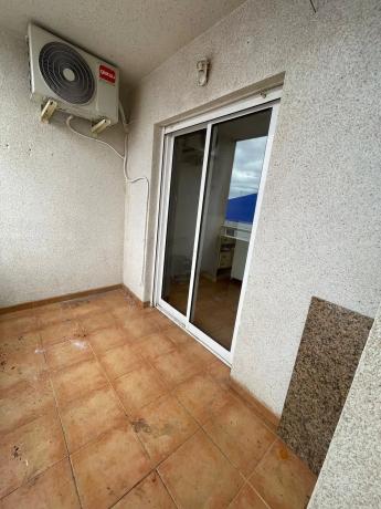 Piso en calle Caritas, 2