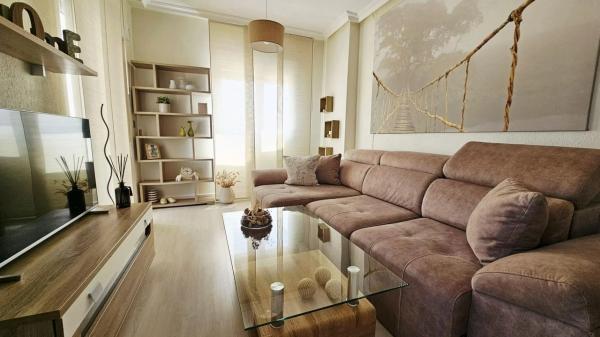 Piso en calle Marcelina, 88