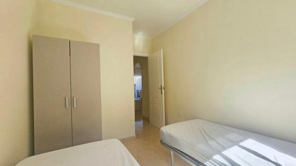 Piso en calle del Toboso, 3