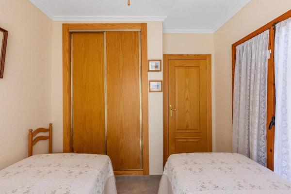 Casa independiente en calle Aquiles