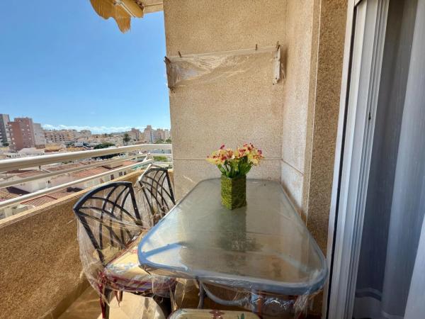 Piso en calle Joven Pura, 73