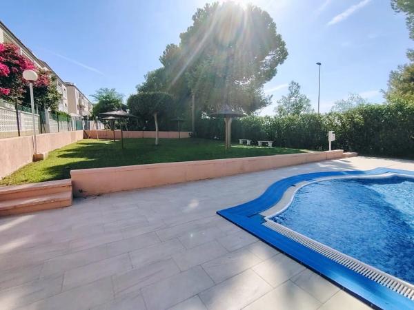 Ático en avenida Corinto