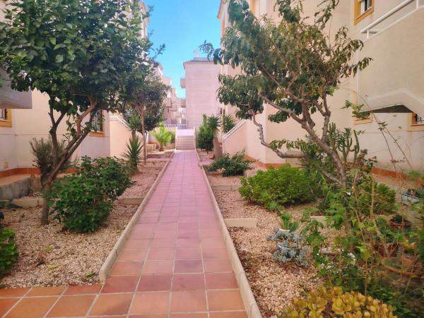 Ático en avenida Corinto