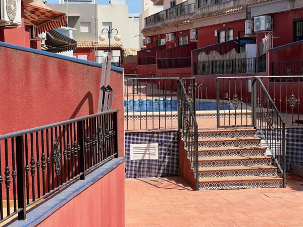 Chalet adosado en calle Gotzone Mora s/n