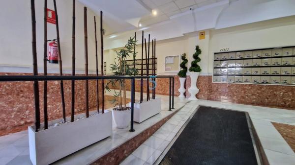 Piso en Barrio Parque Acuático - Sector 25