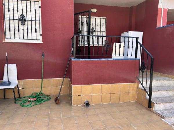 Chalet adosado en calle Gotzone Mora s/n