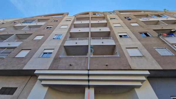 Piso en Barrio Parque Acuático - Sector 25