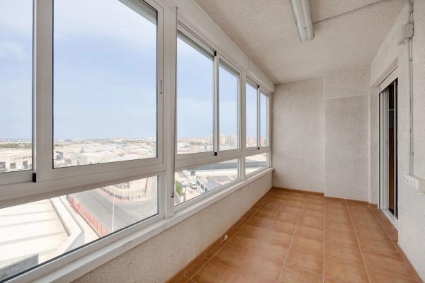 Piso en CL Caritas, 2