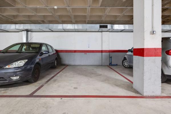 Piso en CL Caritas, 2