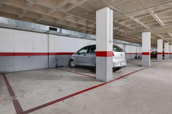 Piso en CL Caritas, 2