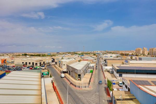 Piso en CL Caritas, 2