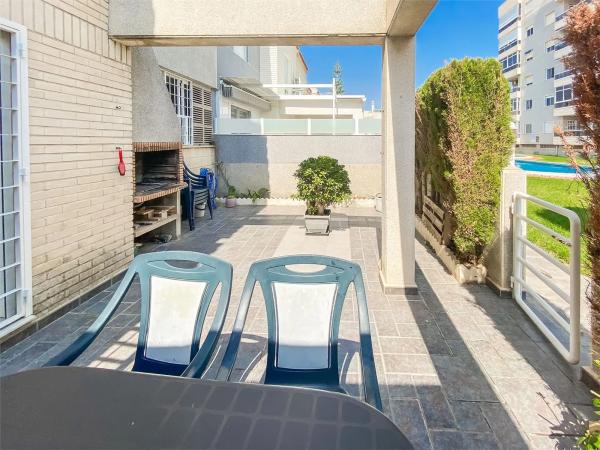 Chalet adosado en calle Talía