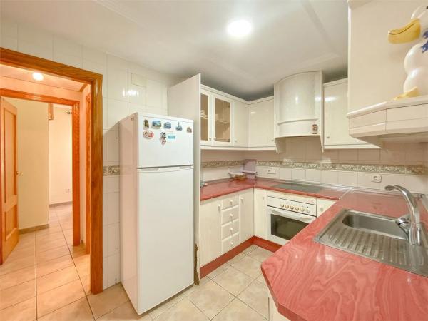 Chalet adosado en calle Talía