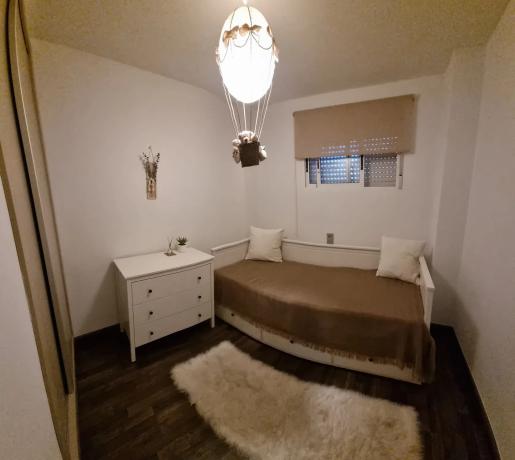 Piso en calle Joven Pura, 150