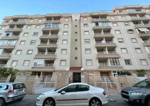 Piso en calle Joven Pura, 150