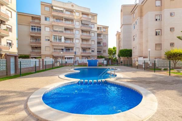 Piso en plaza de Europa, 2