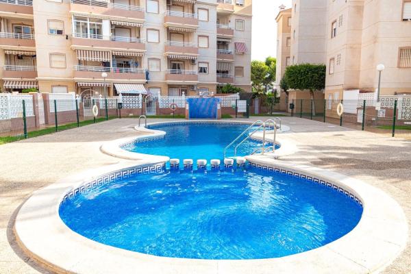 Piso en plaza de Europa, 2