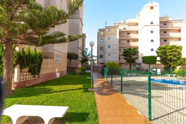 Piso en plaza de Europa, 2