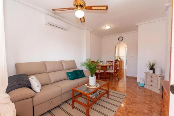 Chalet adosado en calle Francisco Alonso Lorenzo, 5