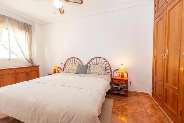 Chalet adosado en calle Francisco Alonso Lorenzo, 5