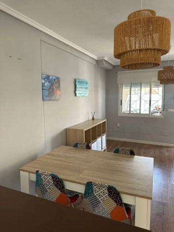 Chalet adosado en avenida del Horizonte, 15