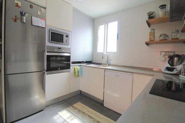 Piso en calle Maite Pagazaurtundua Ruiz, 36