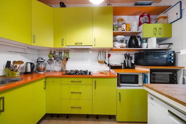 Casa independiente en calle Mercator